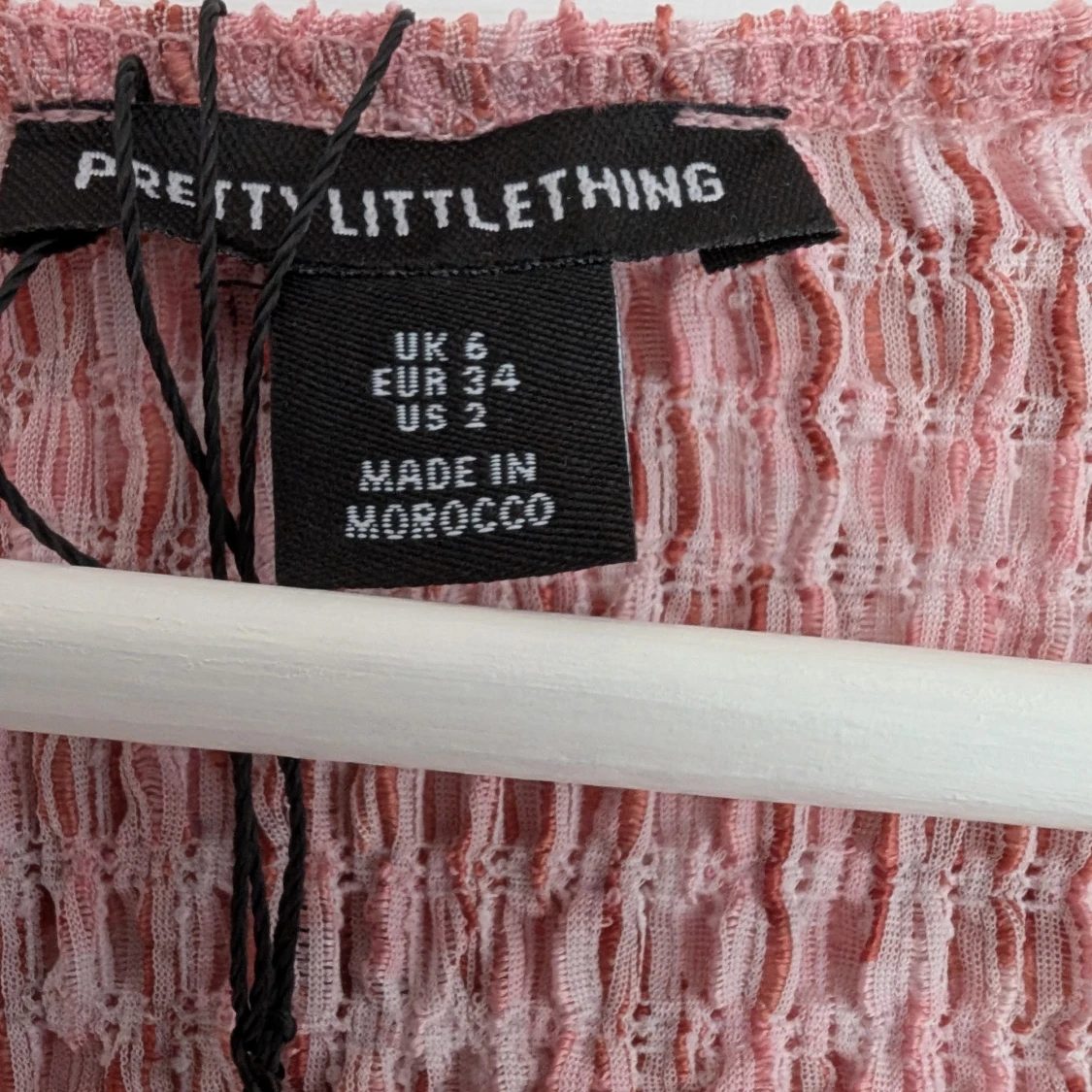 Rosa mönstrad långärmad klänning från PrettyLittleThing - 4