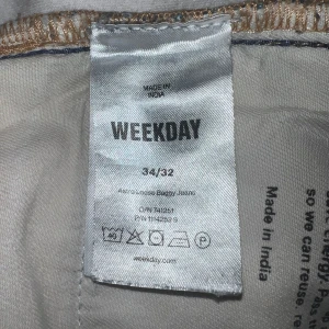 Astro Weekday jeans 34/32 - Astro Weekday jeans 34/32 som är i bra skick.