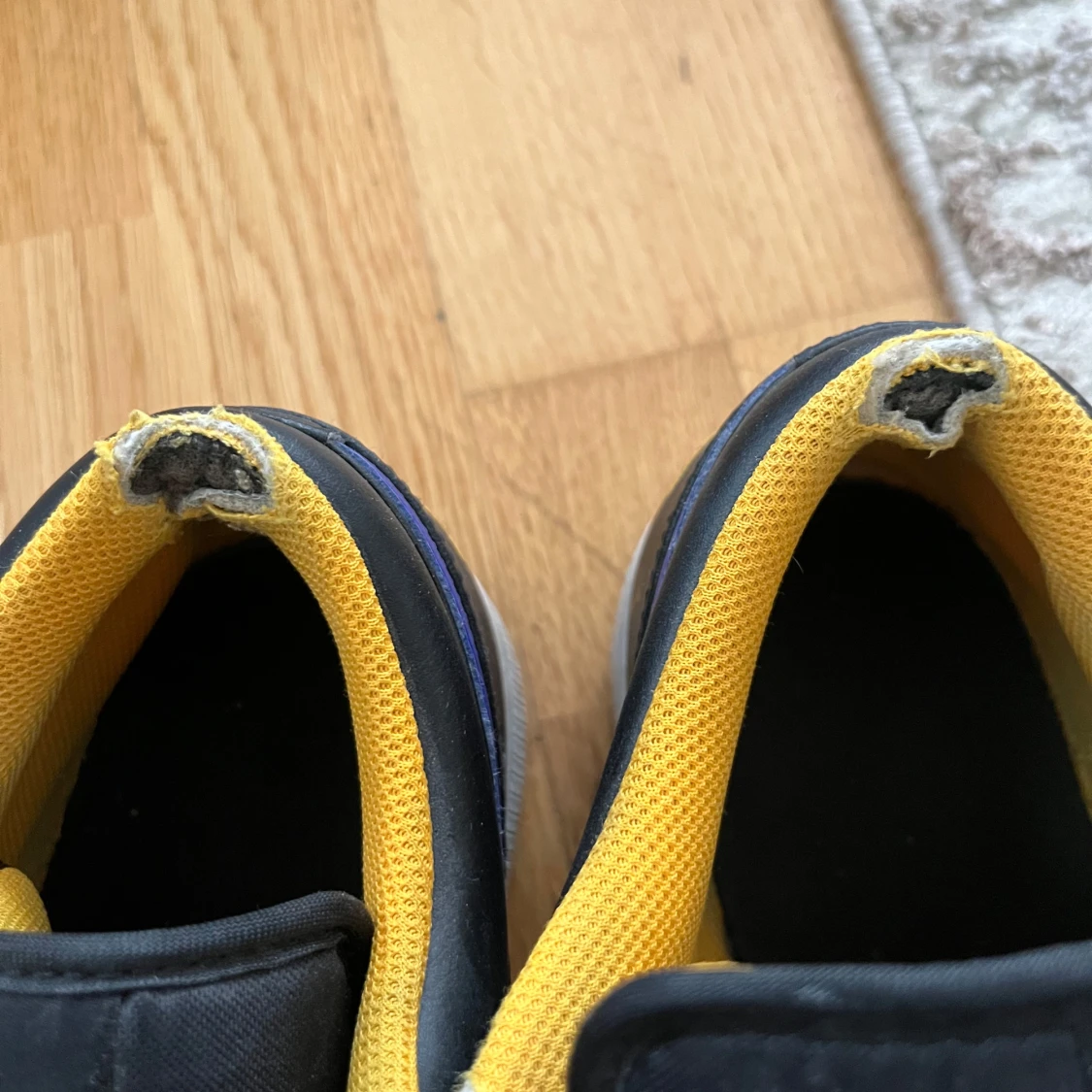 Nike Air Jordan 1 Low svart/blå/gul - 3