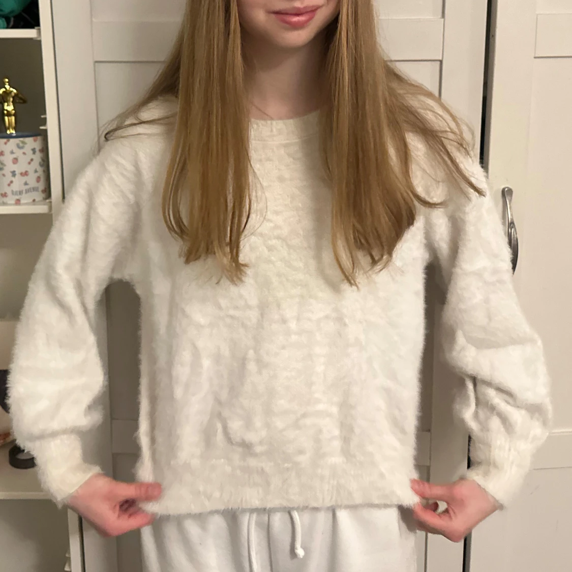 Vit fluffig tröja från New Look