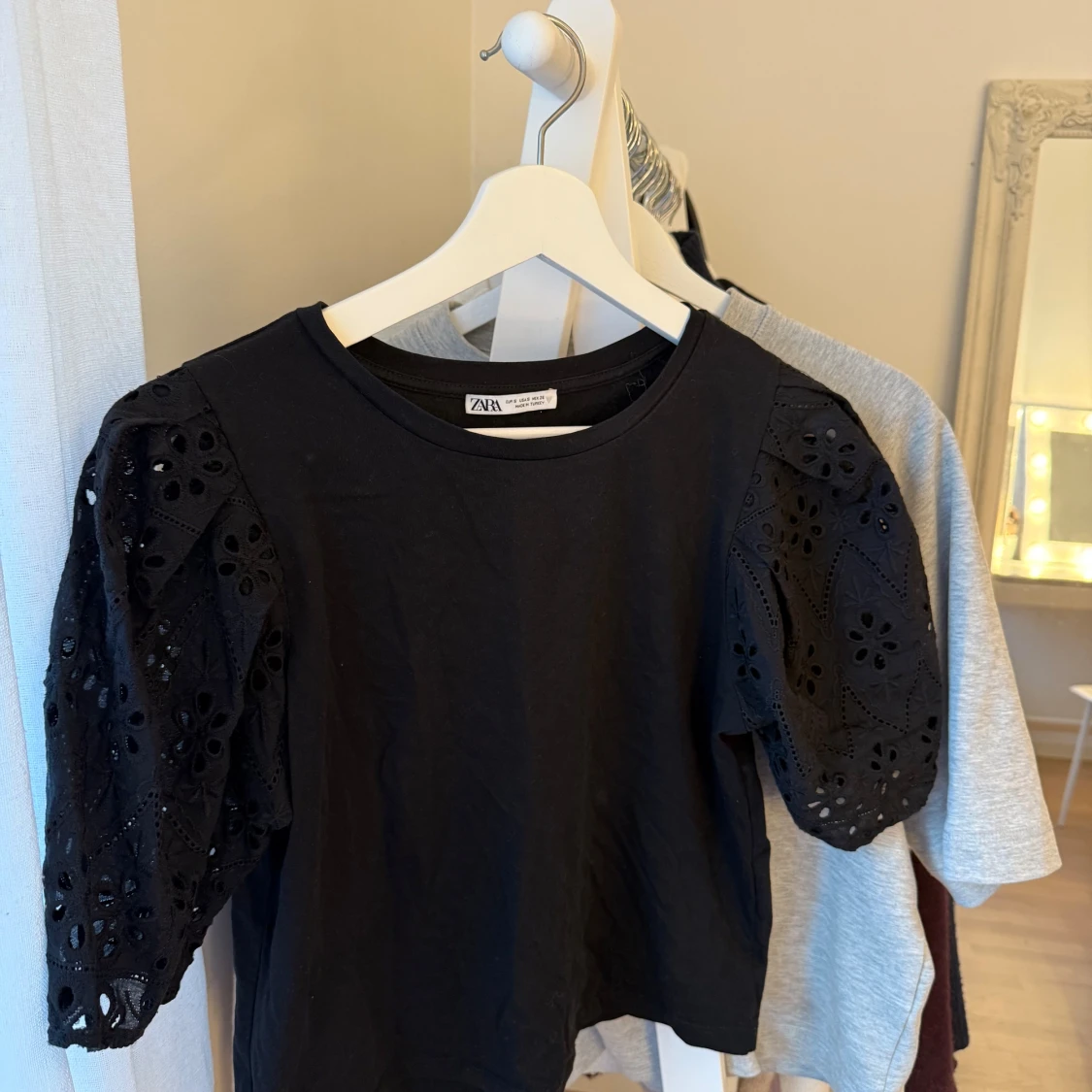 Svart topp från Zara - 1
