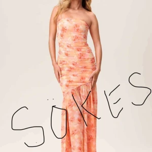 Adoore limoges stl 36 - Söker denna klänning i stl 36 i mycket fint skick