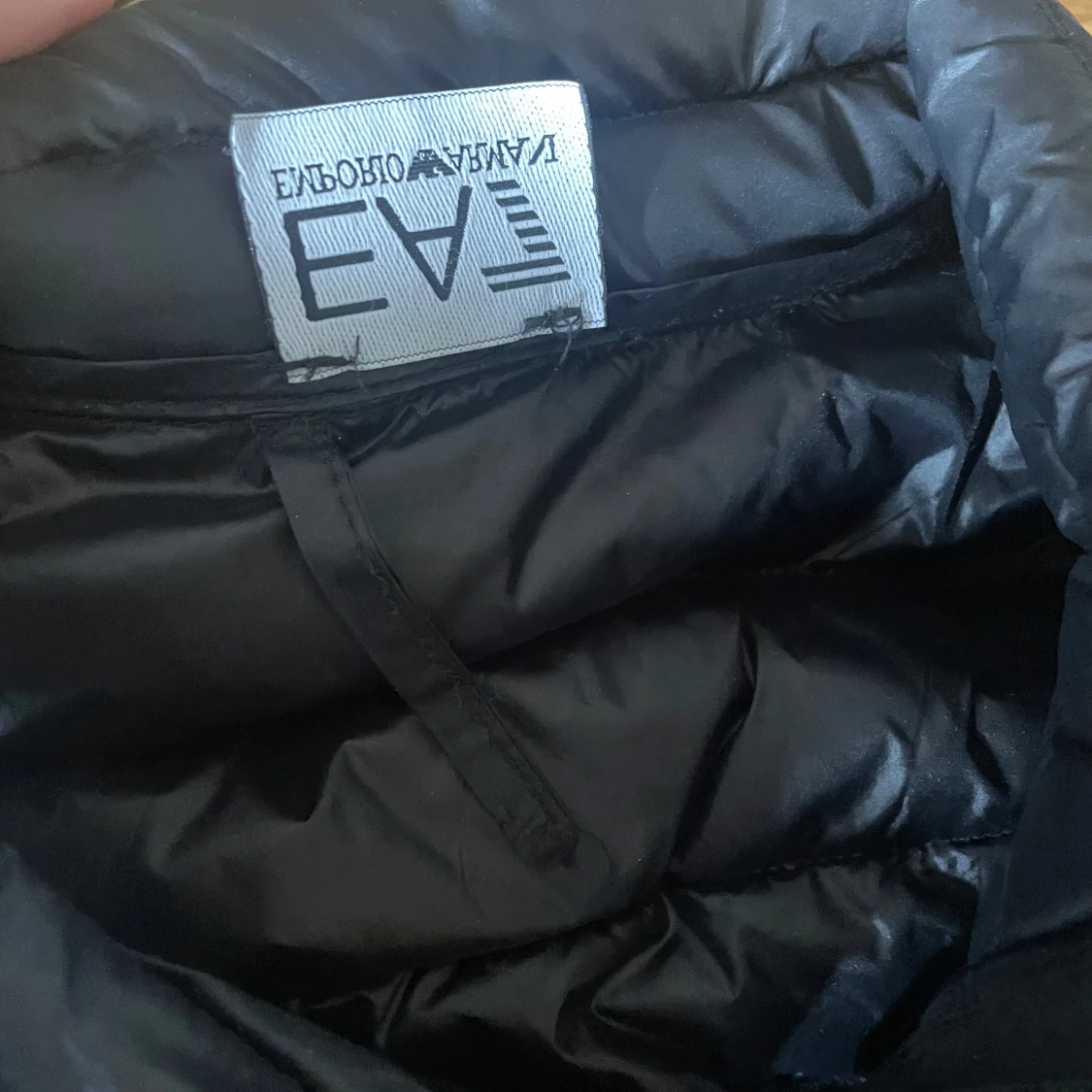 Svart dunväst från Emporio Armani EA7 - 2