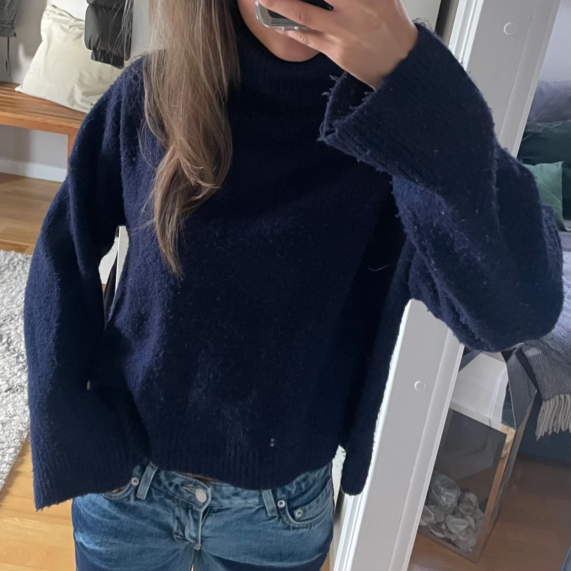 Mörkblå polotröja i ull - 1