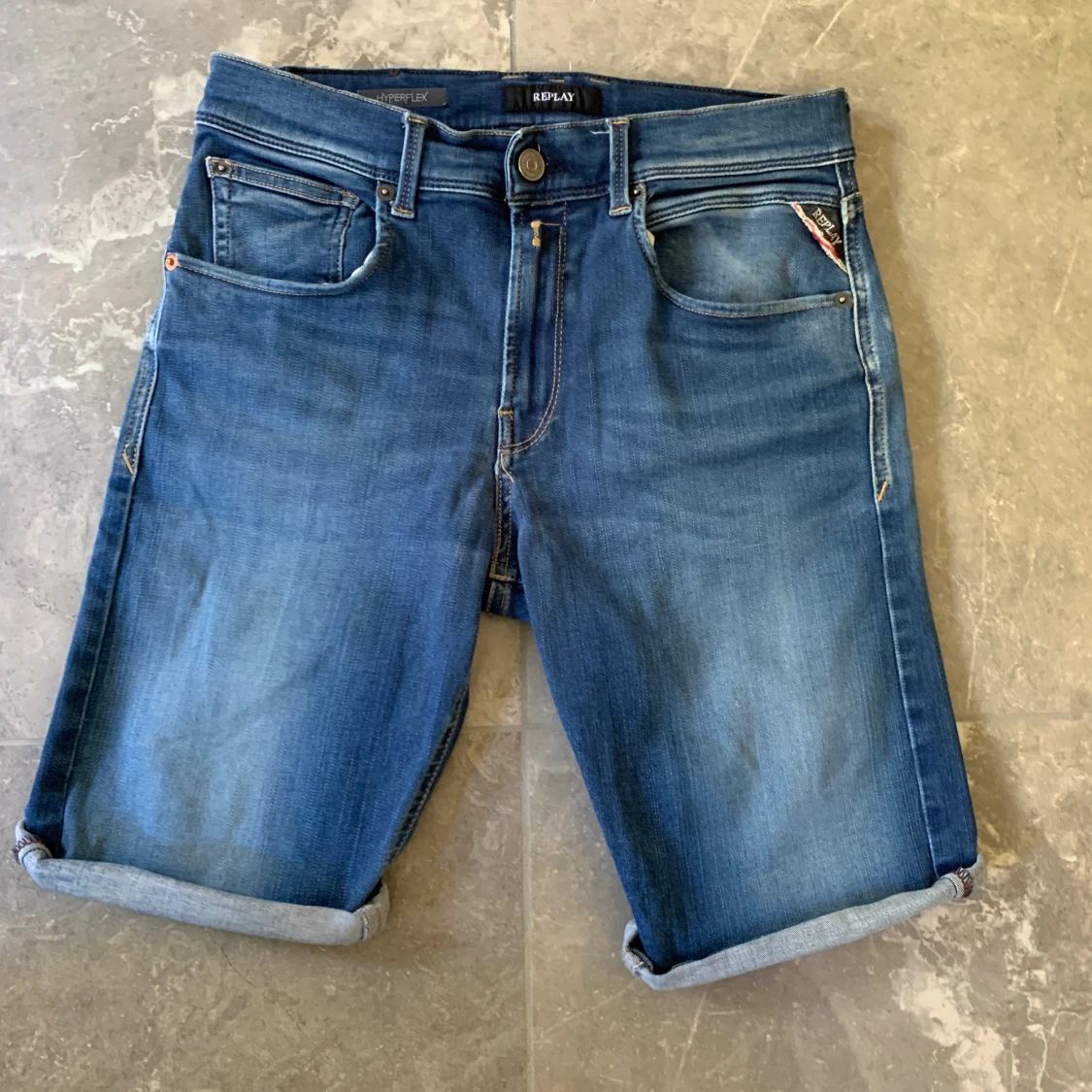 Blå jeansshorts från Replay