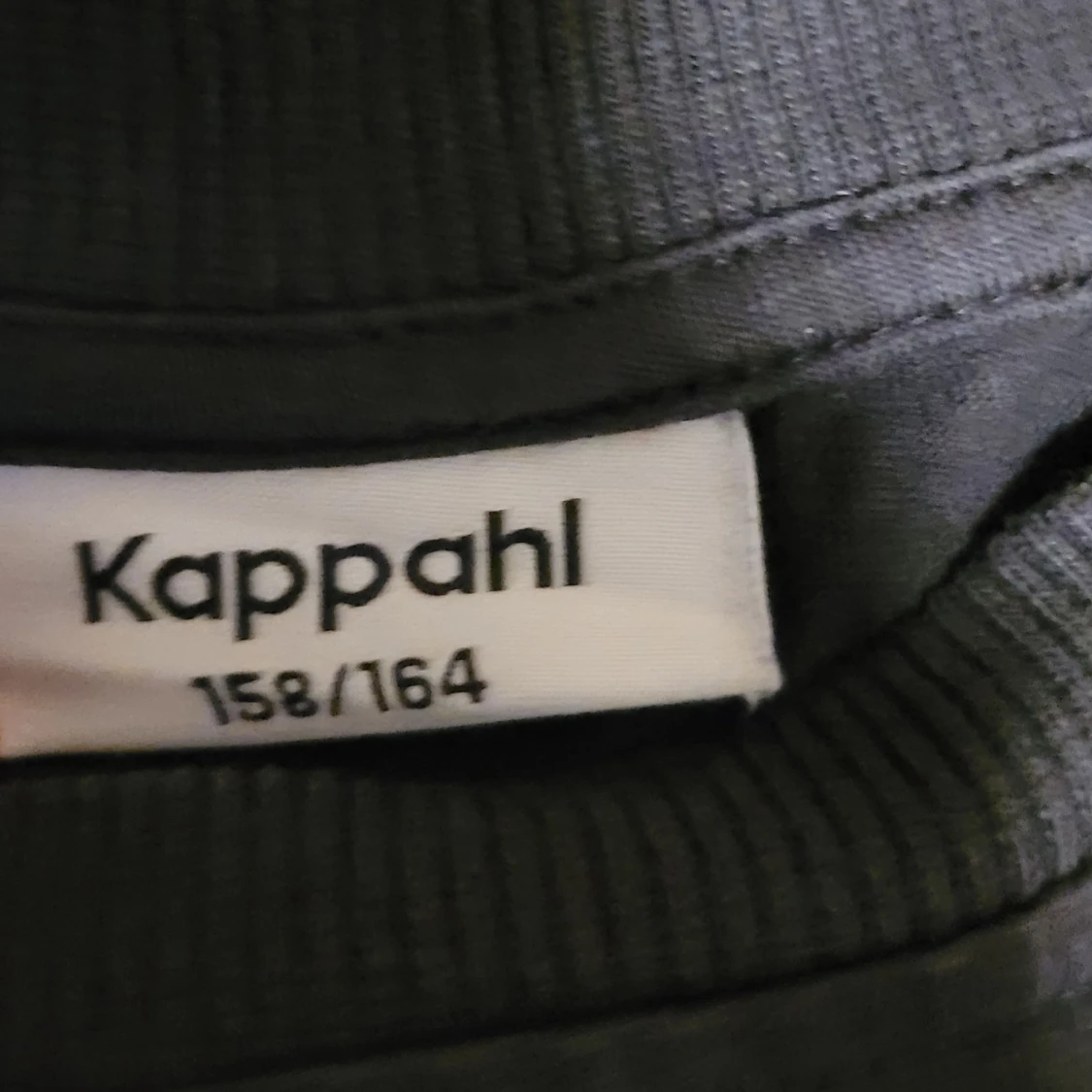 Svart croppad topp Kappahl - 1