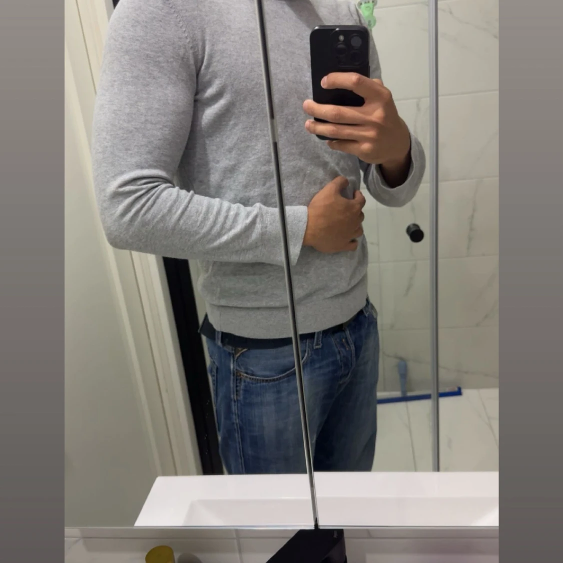 Grå långärmad tröja i bomull - 2