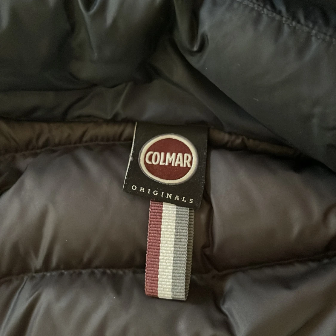 Mörkblå dunväst från Colmar - 2