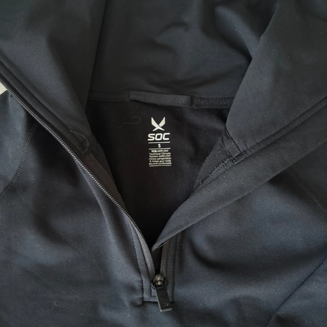 Svart half zip träningströja SOC - 1