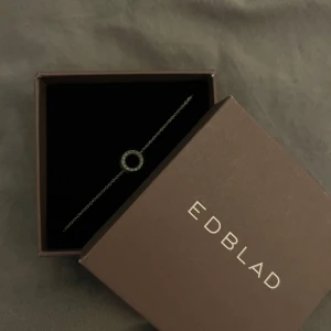 Edblad armband - Säljer detta oanvända armband ifrån Edblad då jag slutat använda silver! Nypris - 349 kr🫶🏼