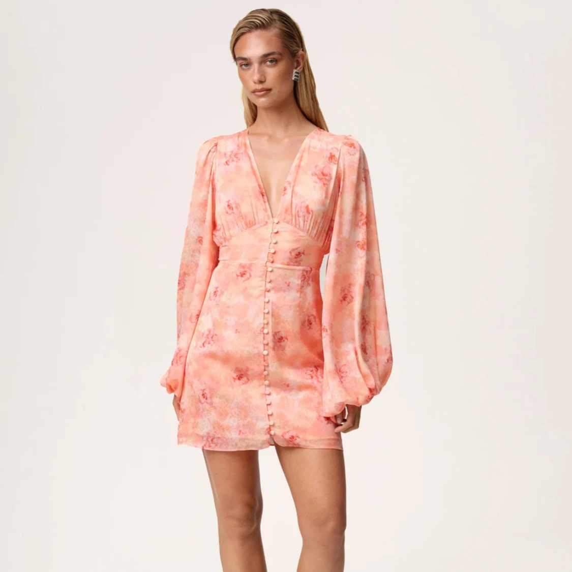 SÖKER DENNA KLÄNNING