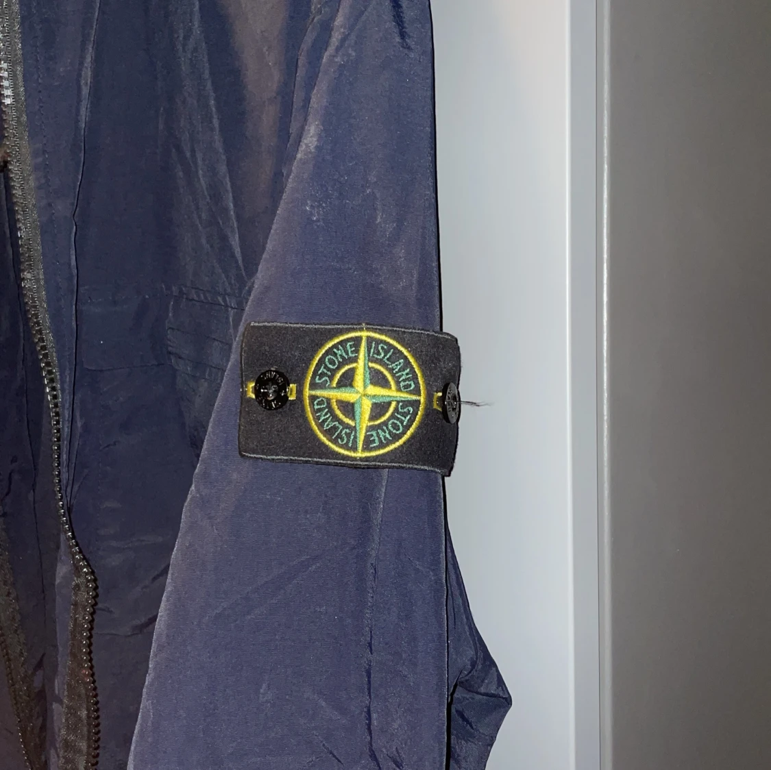 Mörkblå overshirt/windbreaker från Stone Island - 1