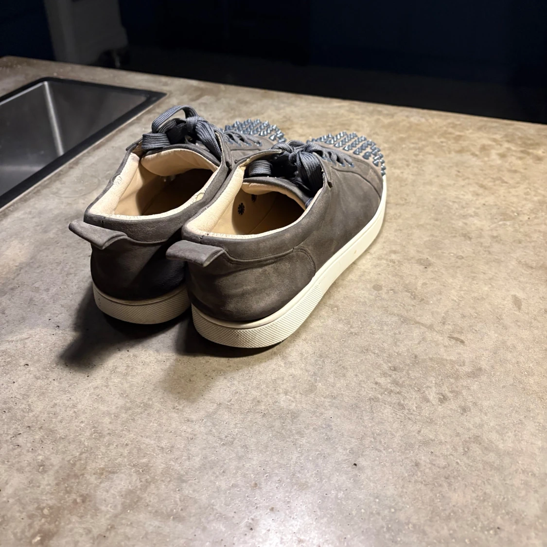 Christan Louboutin - 92