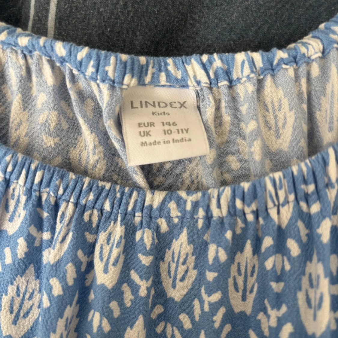 Blåvit mönstrad långklänning Lindex - 2