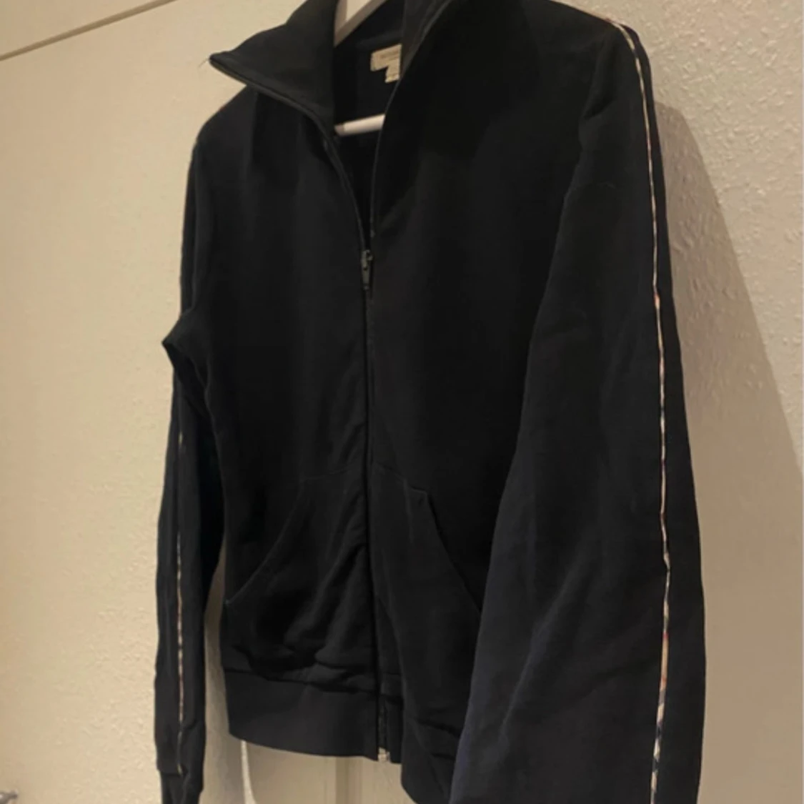 Burberry zip - 1