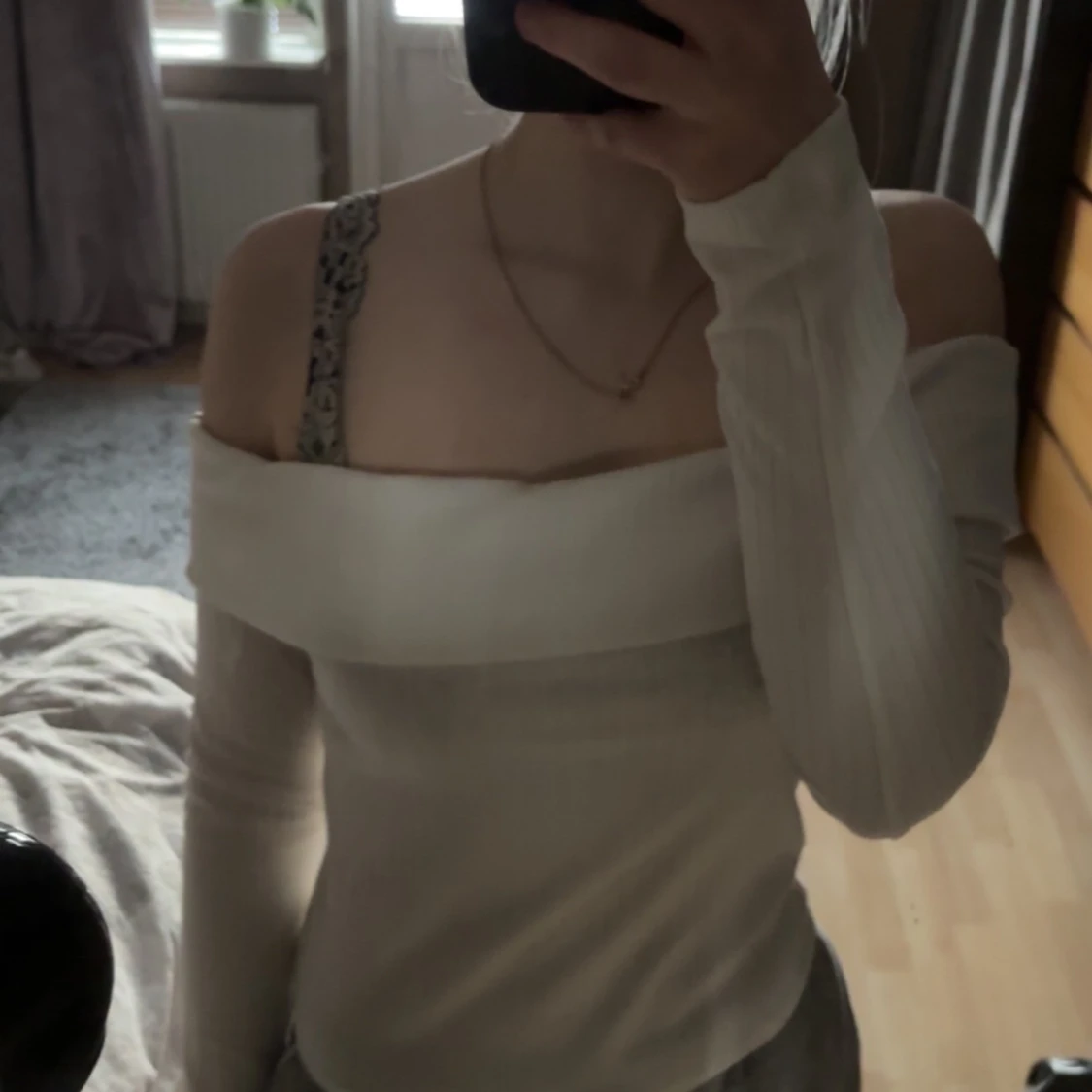 vit offshoulder topp från H&M - 3