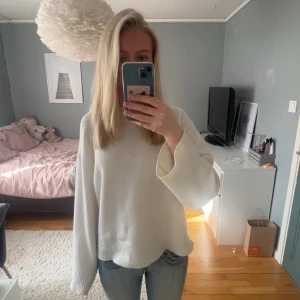 LTB jeans  - Säljer ett par bootcut LTB jeans som inte säljs längre, säljer pågrund av för tajta för mig💕Nypris 1000