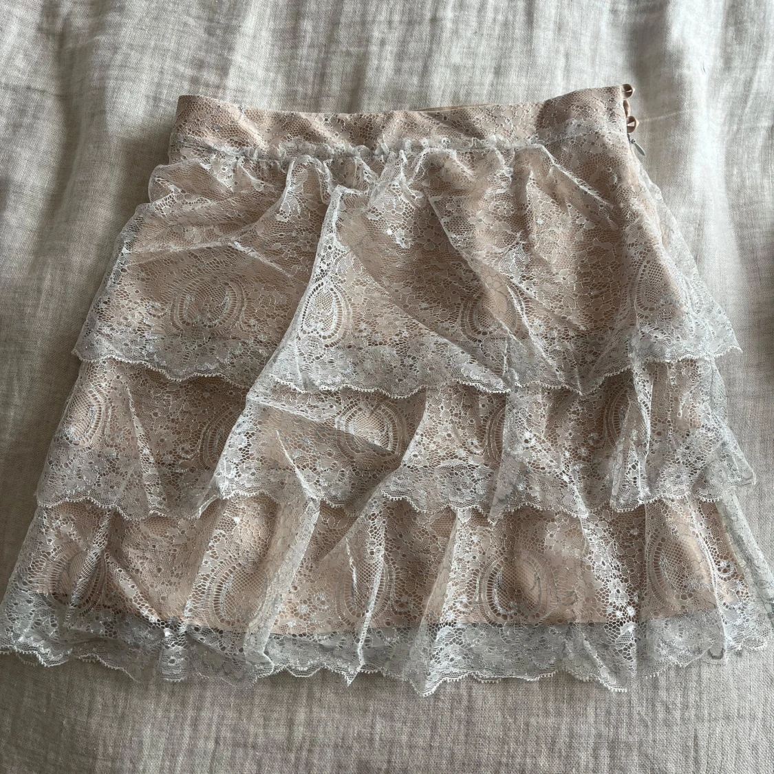 spetskjol från Massimo Dutti