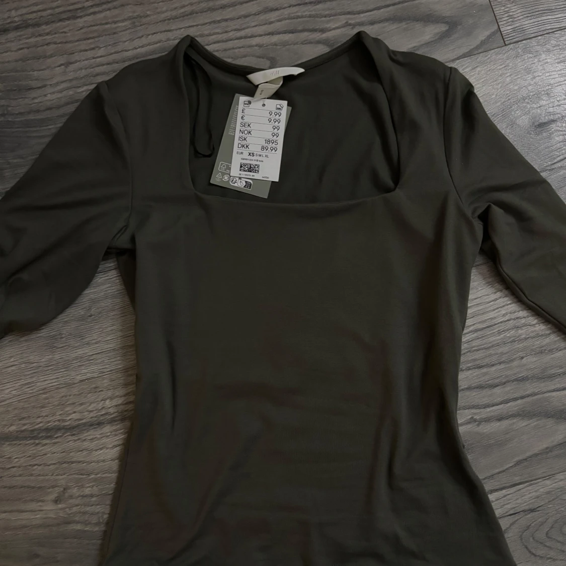 Olivgrön långärmad topp - 1