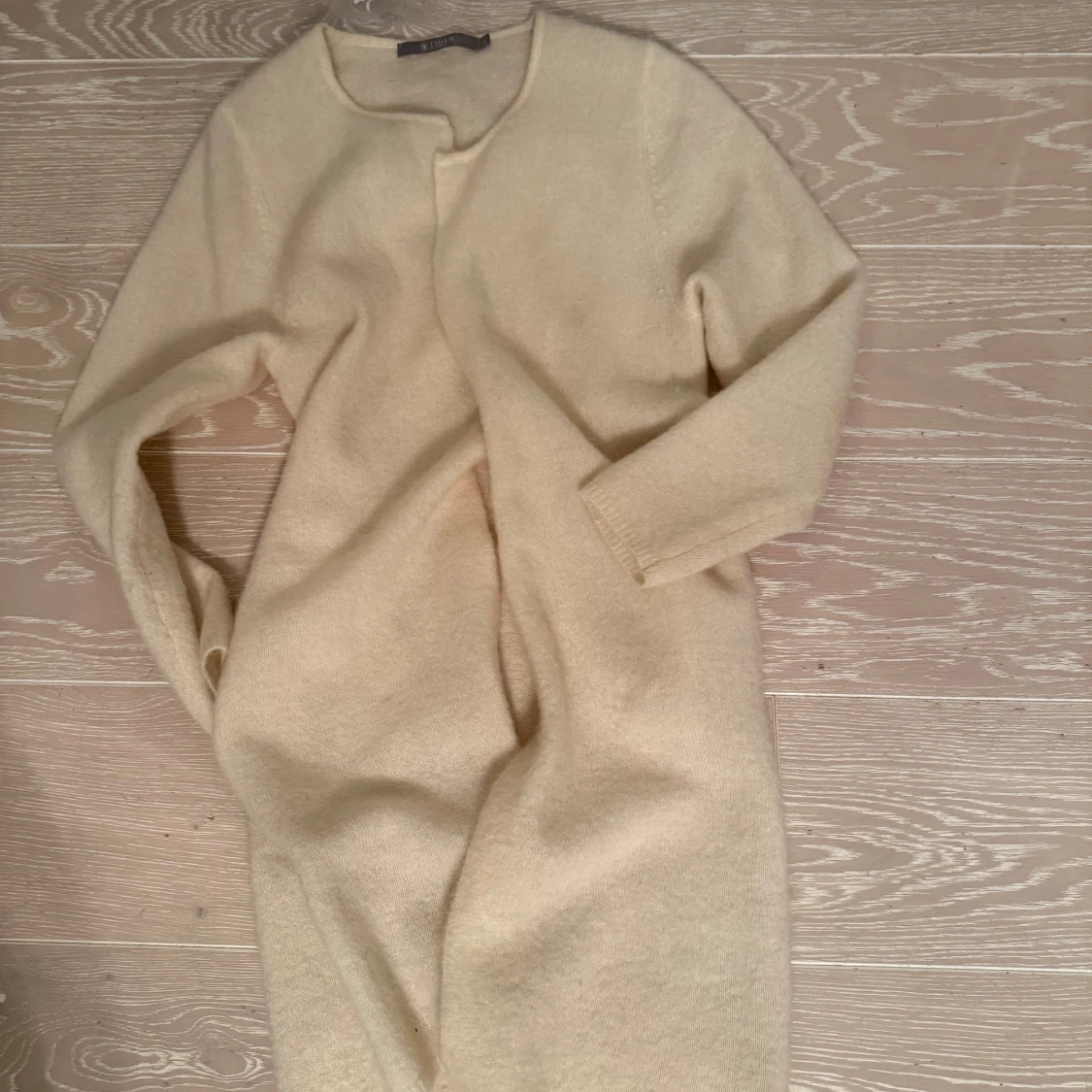 Beige kofta från Tiger of Sweden strl:XS - 3