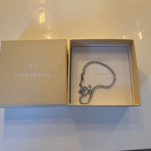 Mockberg armband - Fint armband från mockberg. Nyskick. Silver
