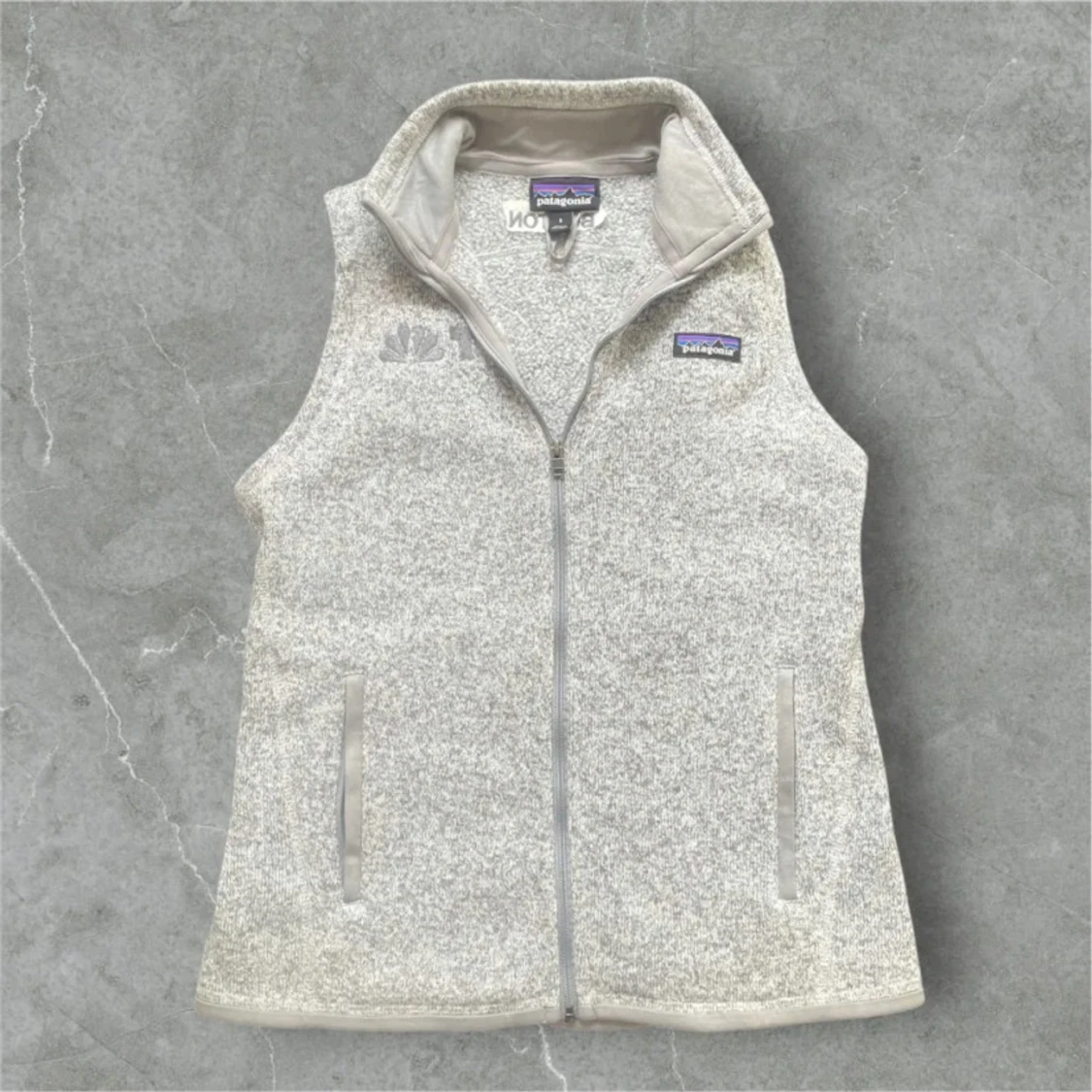 Ljusgrå fleeceväst från Patagonia