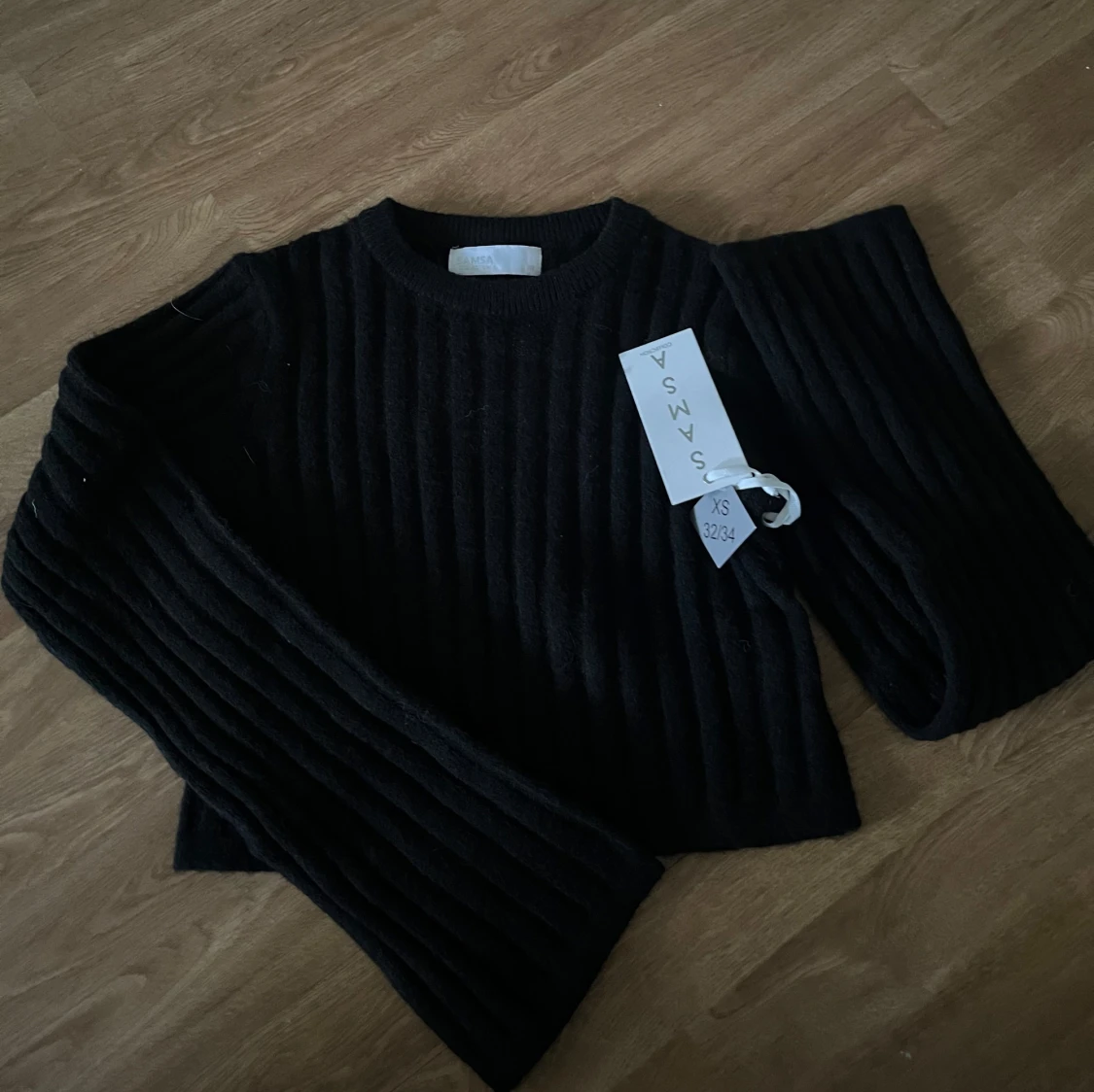 Svart ribbad stickad tröja Samsøe Samsøe