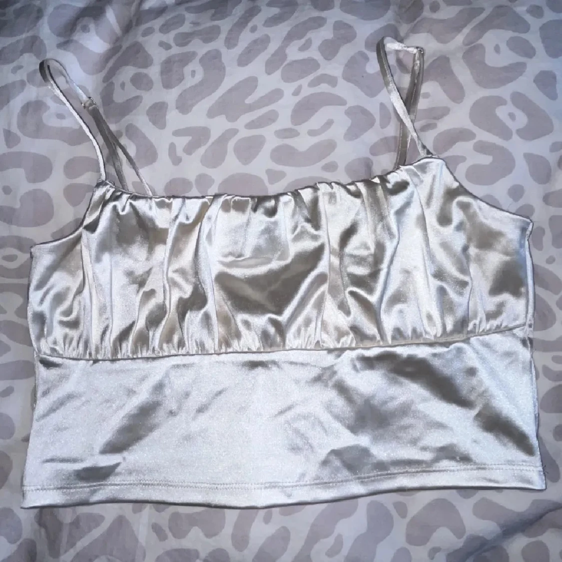 Vit silkestopp från H&M🎀 - 2