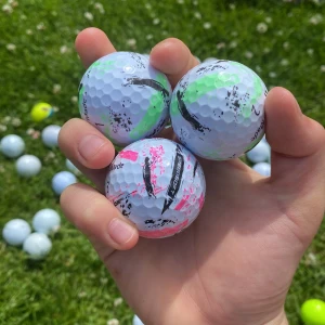 Mix golf bollar ovavset märke 5kr st - Golf bollar mix 5 kr 