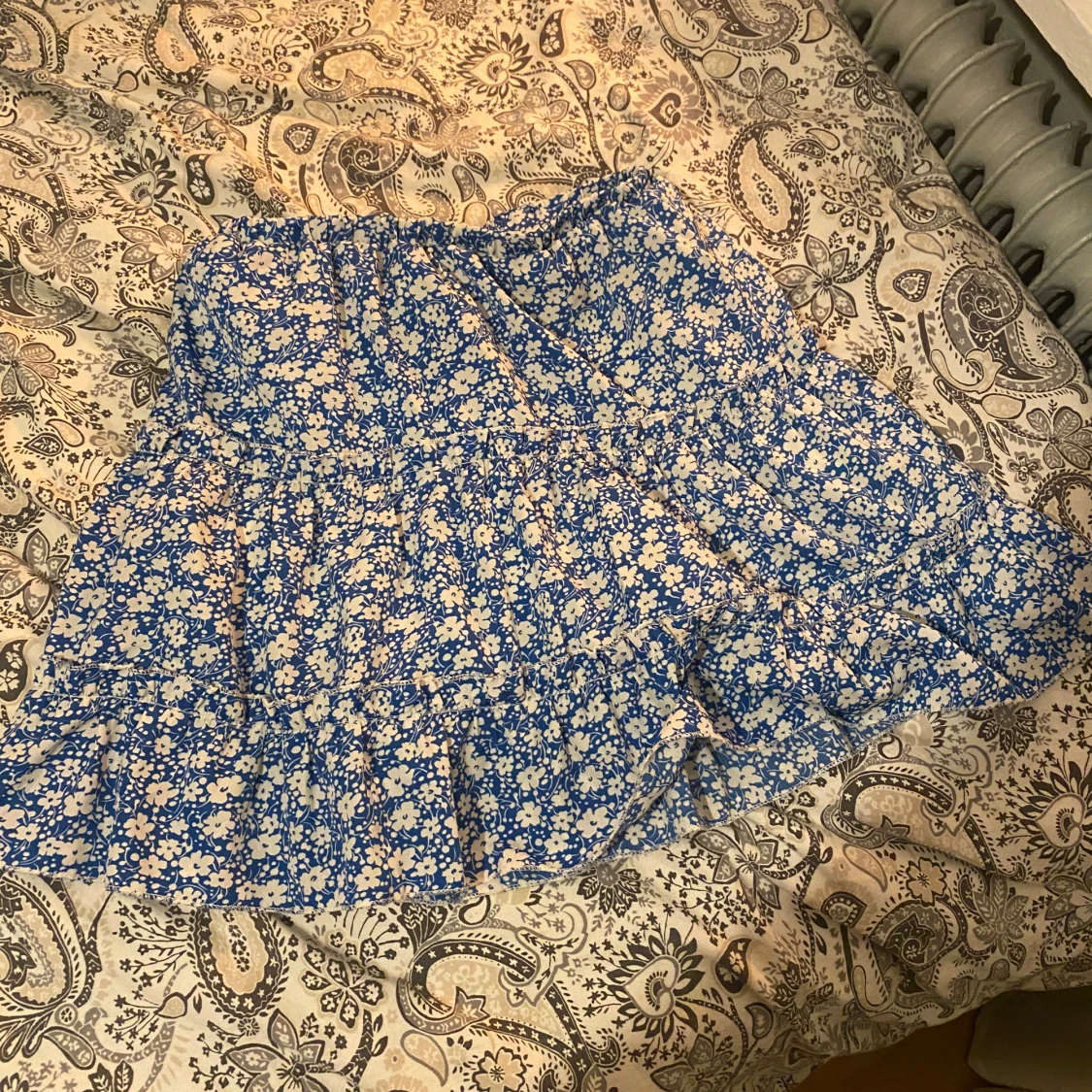 Blommig blå volangkjol - 2