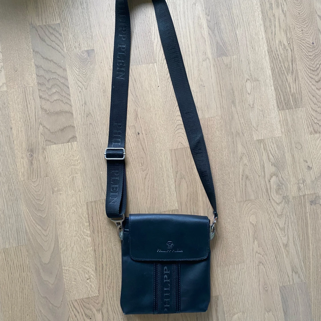 Svart axelväska från Philipp Plein