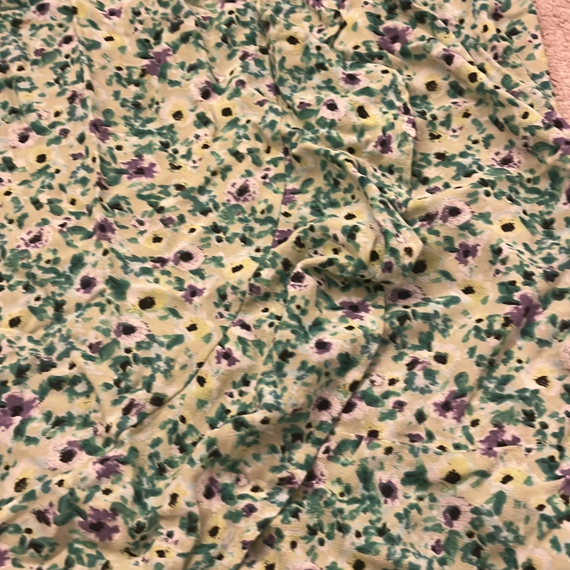 Blommig långkjol 💚💛 - 1