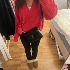 Rosa knytkofta - Söt knytkofta💗Ge gärna prisförslag💗