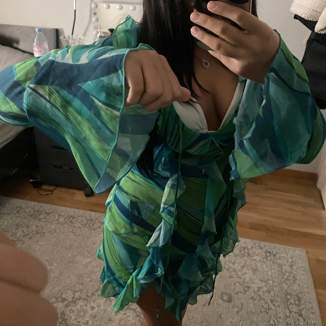 Grön volangklänning - 1