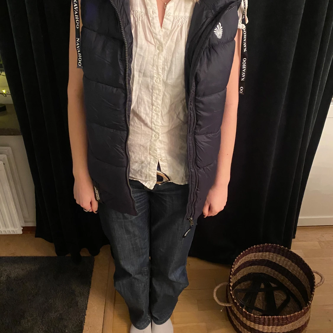 Mörkblå dunväst från Navahoo - 1