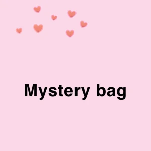 Mystery Bag - Vi kommer överens om ett pris du vill lägga så sätter jag ihop en mystery bag efter dina önskemål och storlek!