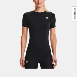 Under armour compression tshirt - Ungerfär likadan som på bilden men sitter lite lösare i midjan. Har använts några få gånger men inga synliga tecken på användning. Jag skulle säga att den sitter som en M. Pris kan diskuteras