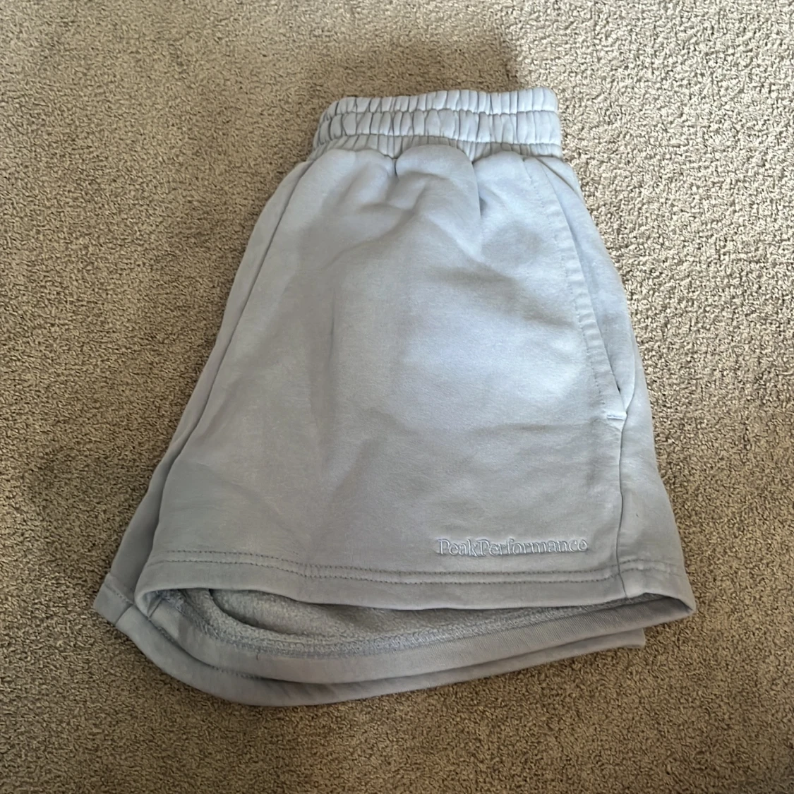 Ljusblå shorts från Peak Performance  - 1