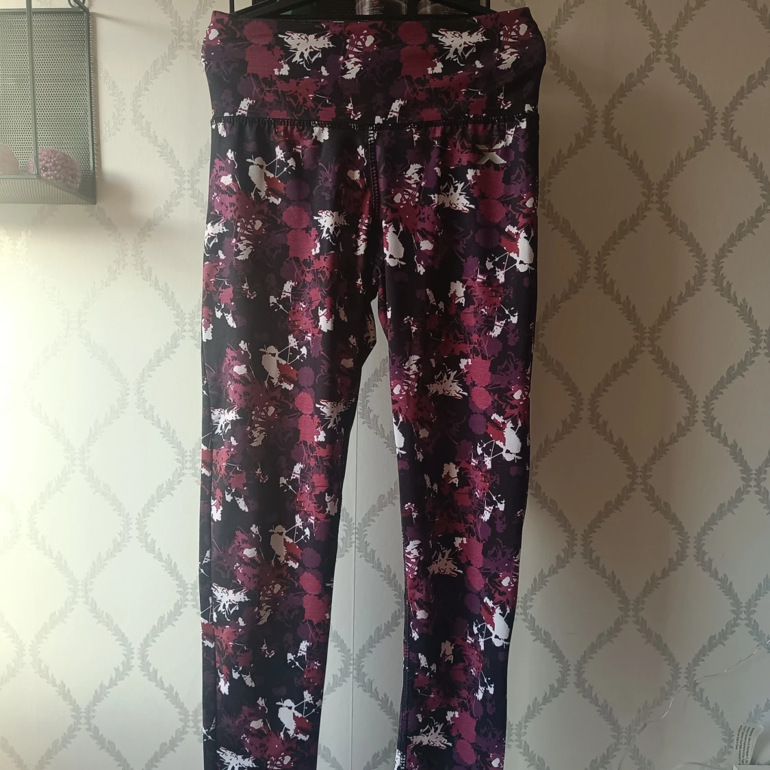 Mönstrade träningstights