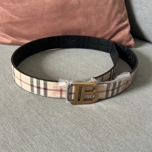 Bälte från välkänt märke! - Snyggt till drip