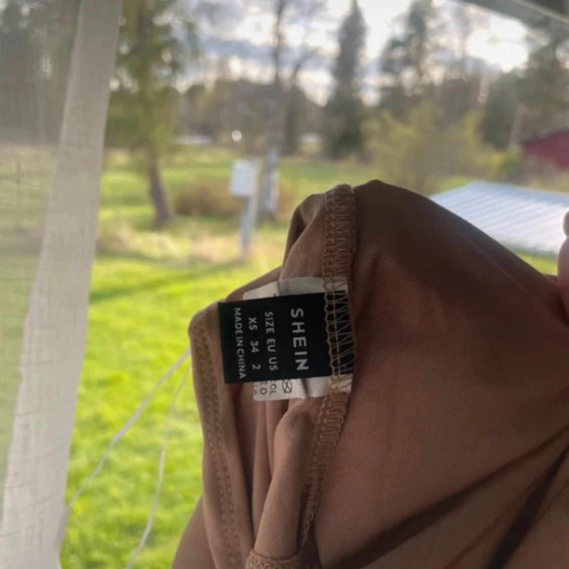 Beige bandeau tubtopp från Shein - 2