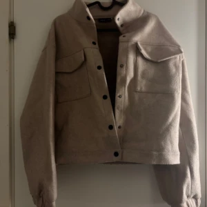 Kappa  - Lite sliten men väldigt söt.