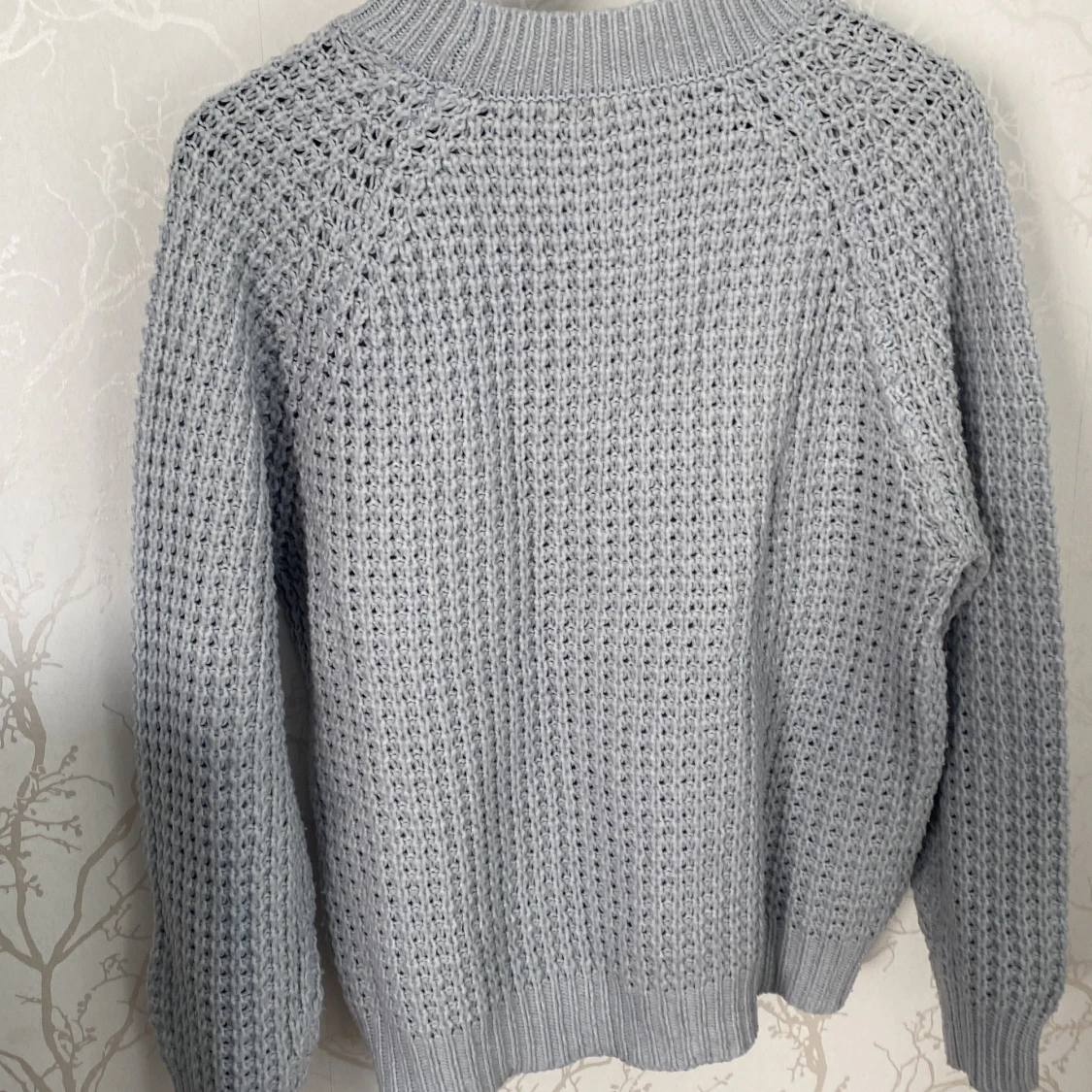 Ljusgrå stickad tröja från 157 - 1