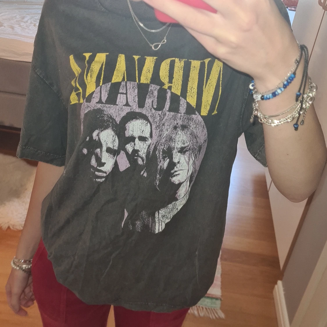 Nirvana t-shirt från H&M - 1