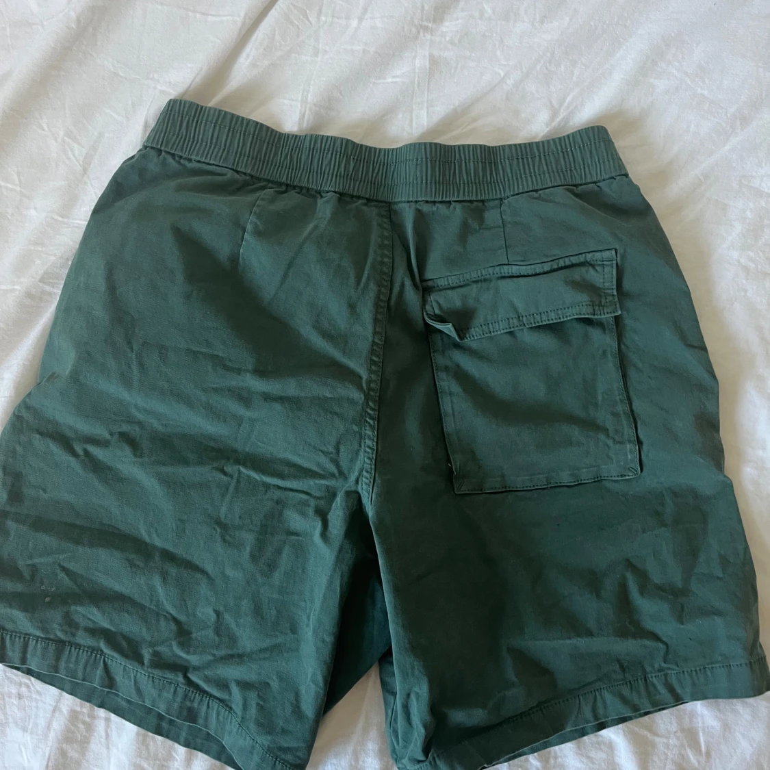 Gröna shorts från Zara  - 1