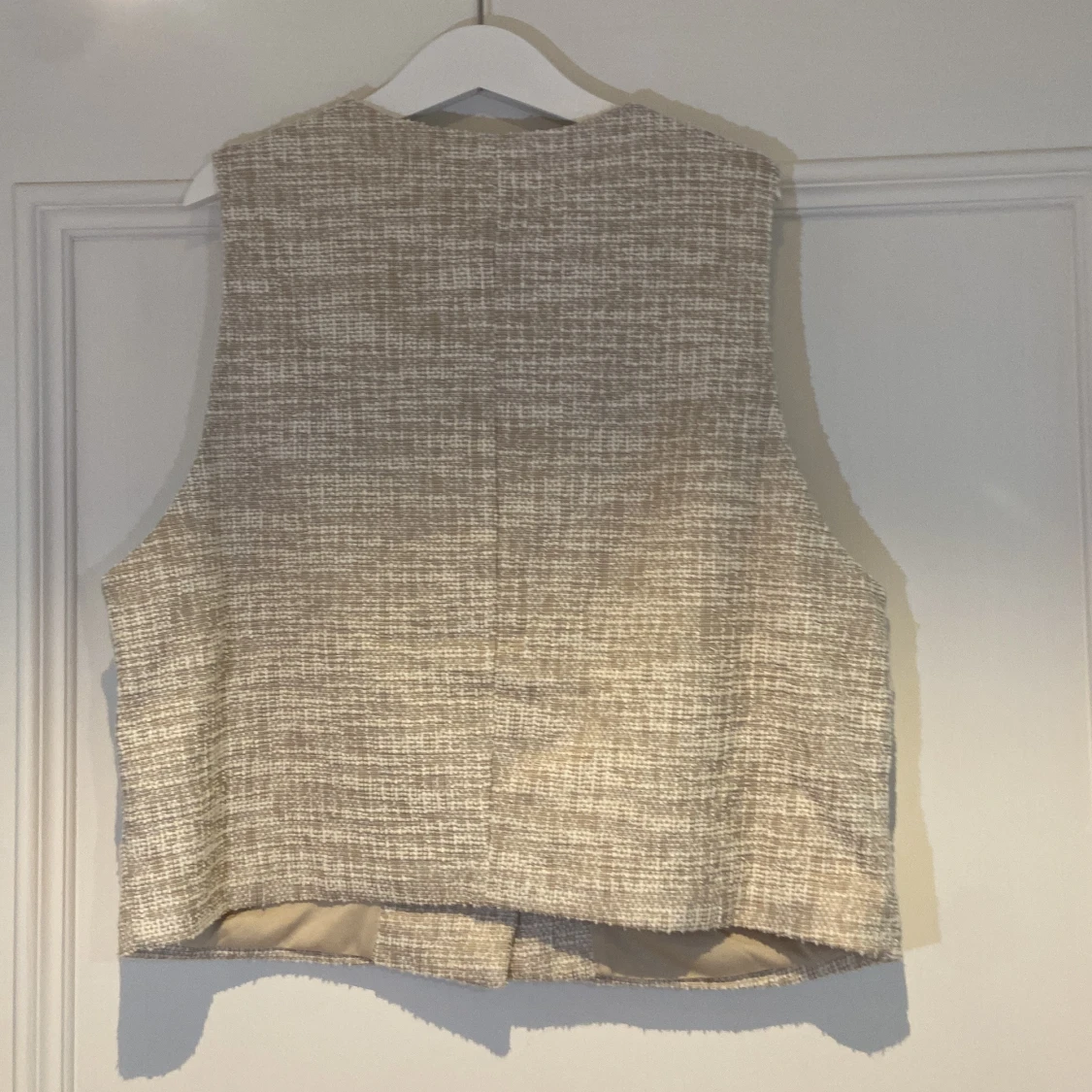 Beige rutig väst från H&M - 1