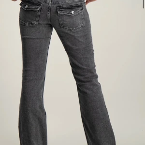 Lågmidjade jeans - Lågmidjade jeans från Gina