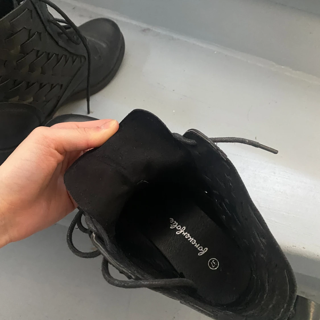 Medium high boots!  - 90