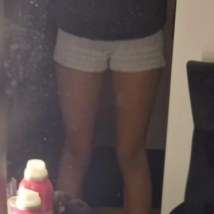 Strand shorts /shorts - Jätte fina shorts säljer dom där dom inte kommer till nån användning.