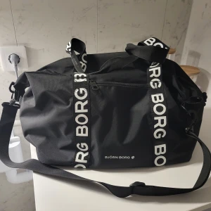 Björn Borg träningsväska - Björn Borg träningsväska. Nyskick. Nypris 350kr